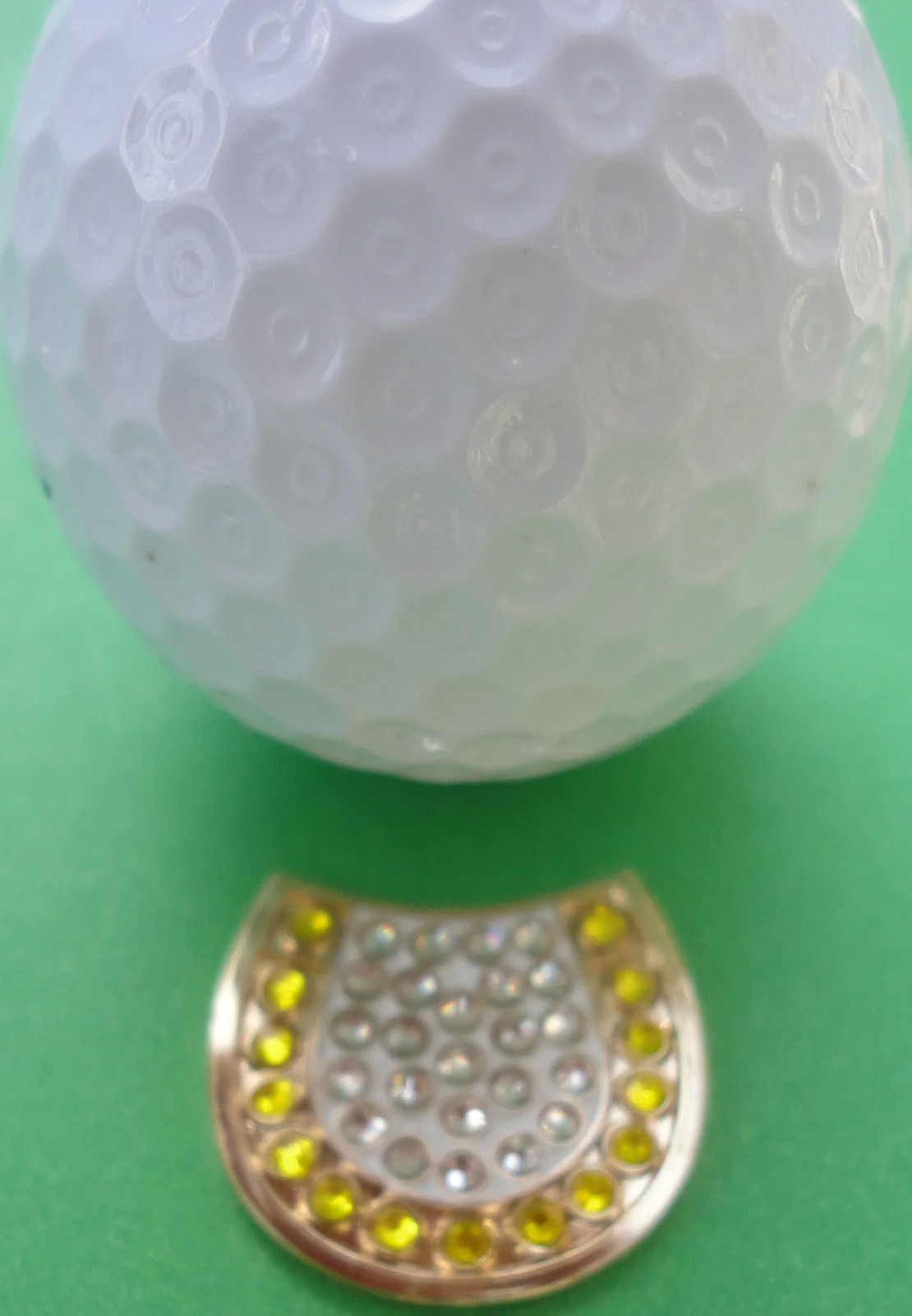 Horseshoe with Crystals Ball Marker
