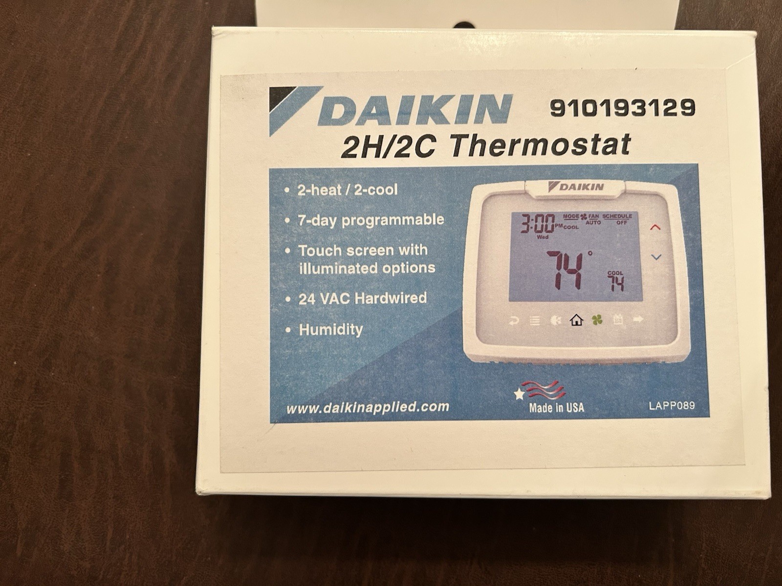 Daikin 2 Stage H/C Thermostat