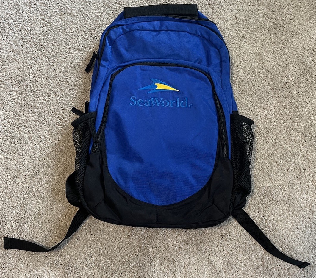 Sea World Blue Logo Zip Adjustable Polyester Backpack