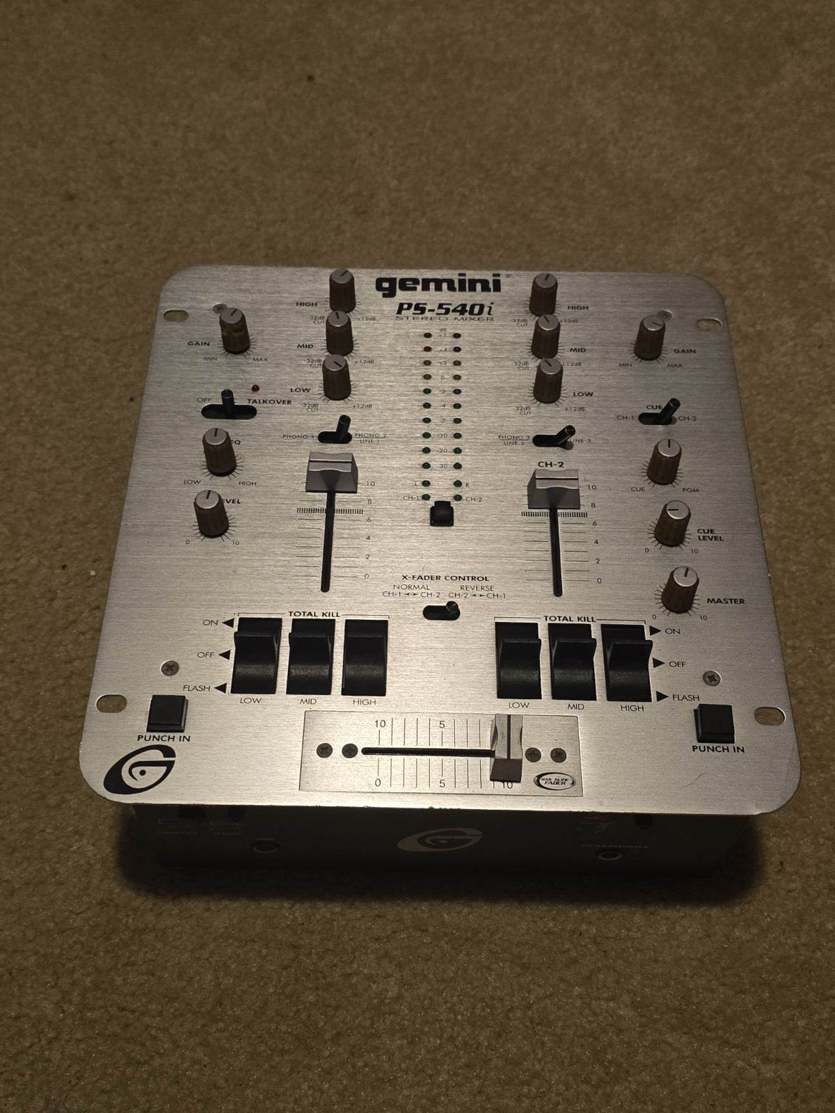 Gemini PS-540i Stereo Mixer DJ Audio Mixer 2 Channel Turntable NO POWER CORD