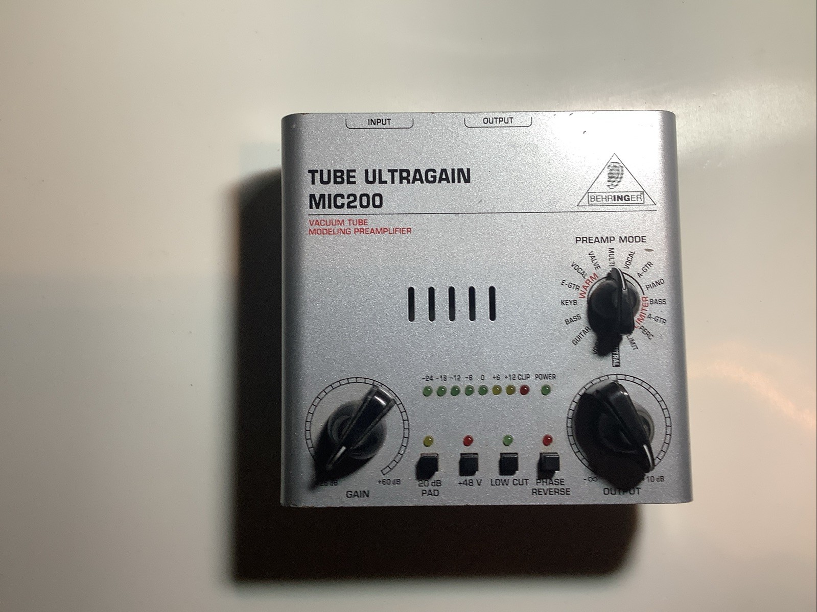 Behringer TUBE ULTRAGAIN MIC200 Tube Mic Preamp w/ 16 Voicings