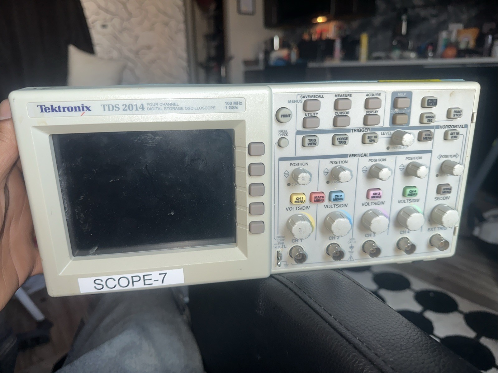 Tektronix TDS 2014 Four-Channel Digital Storage Oscilloscope