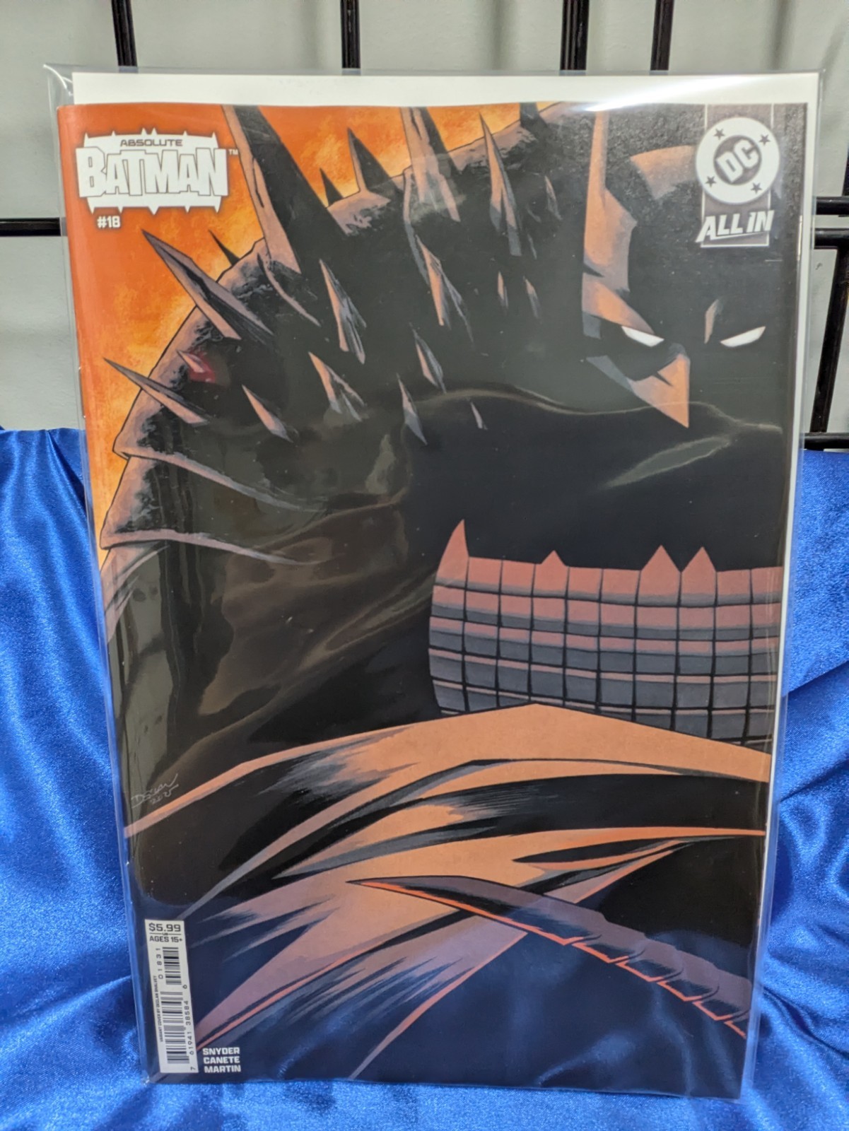 Absolute Batman #18 Cover C Declan Shalvey Card Stock Variant | DC Comics