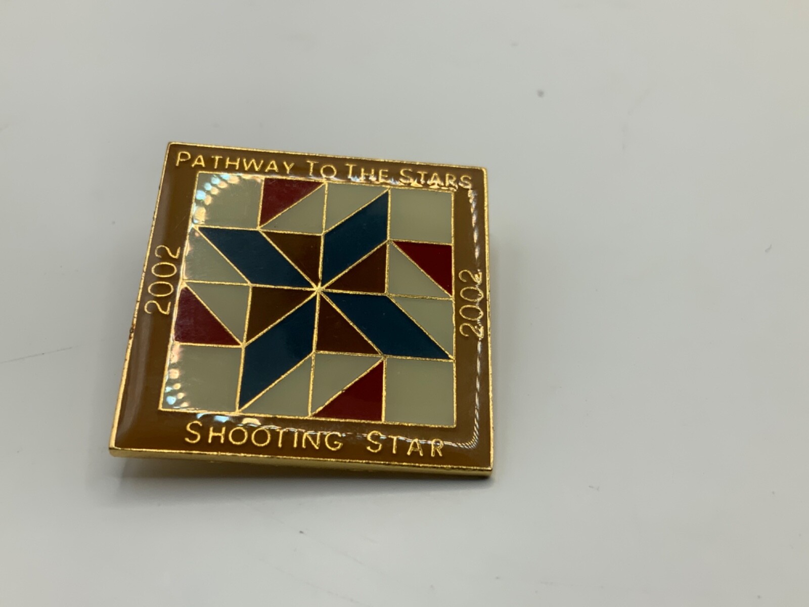 Pathway To The Stars 2002 Quilt Show Shooting Star Vintage Tack Pin GUC