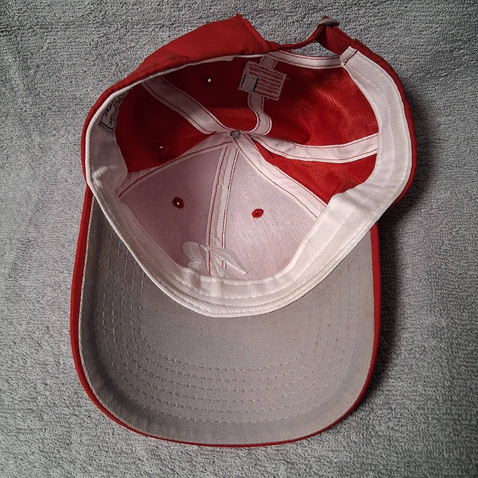 Bridgestone Golf Hat Cap Strap Back Red White Logo Performance Golfing Mens