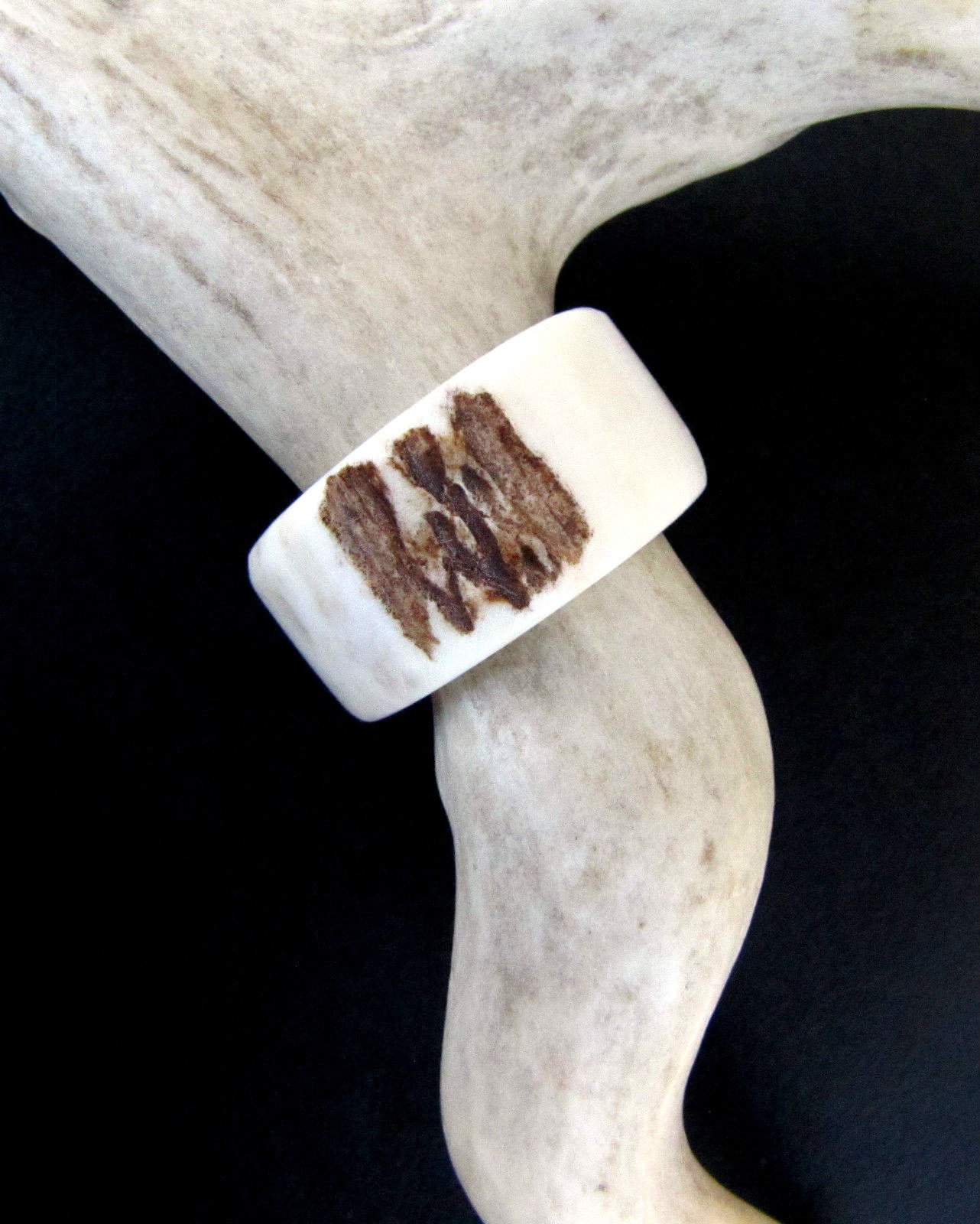 BROWN HANDCRAFTED OOAK SHED DEER, ELK ANTLER RING,SIZE 12  1/4, R-395