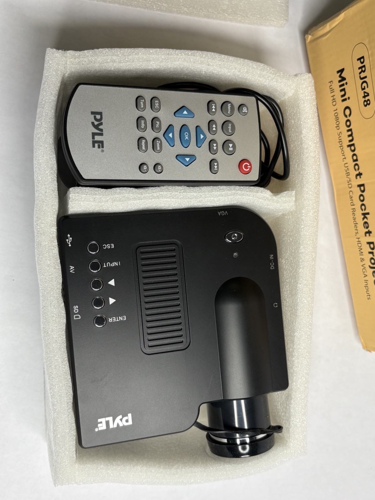 PYLE PRJG48 Mini Compact Pocket Projector Full HD 1080p Support NOB B1