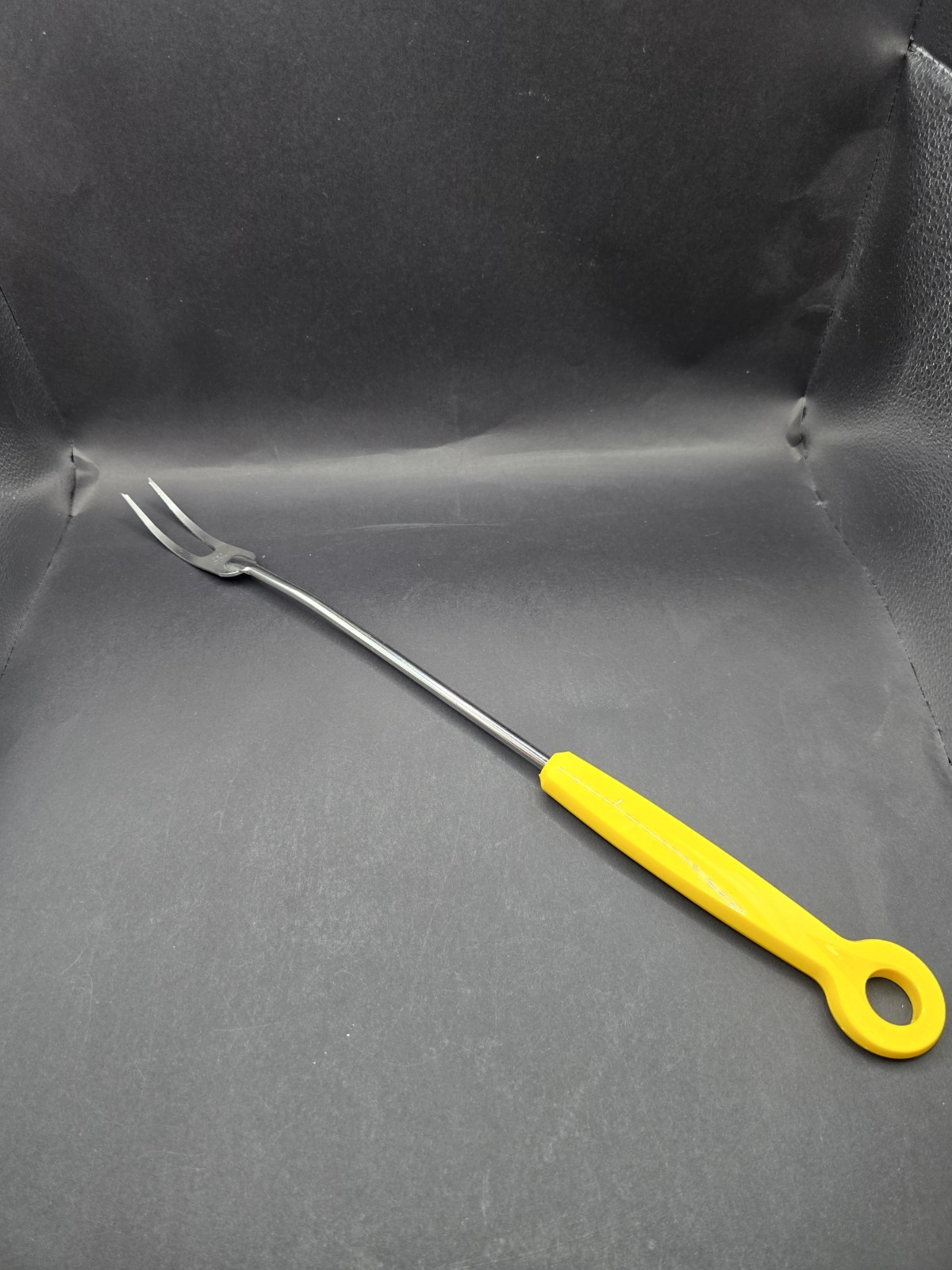 Ecko Usa Yellow Handle Vtg Large Carving Fork. Great Condition.