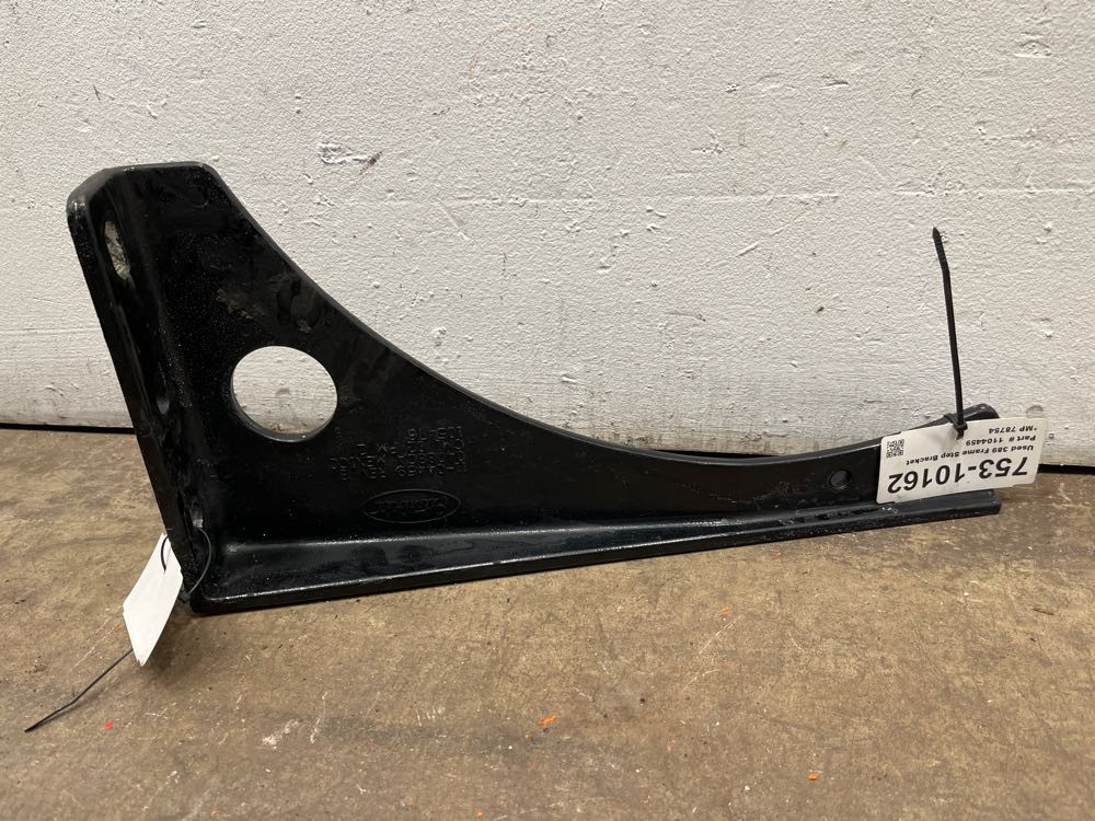 2016 Peterbilt 389 Frame Brackets 1104459 (753-10162)