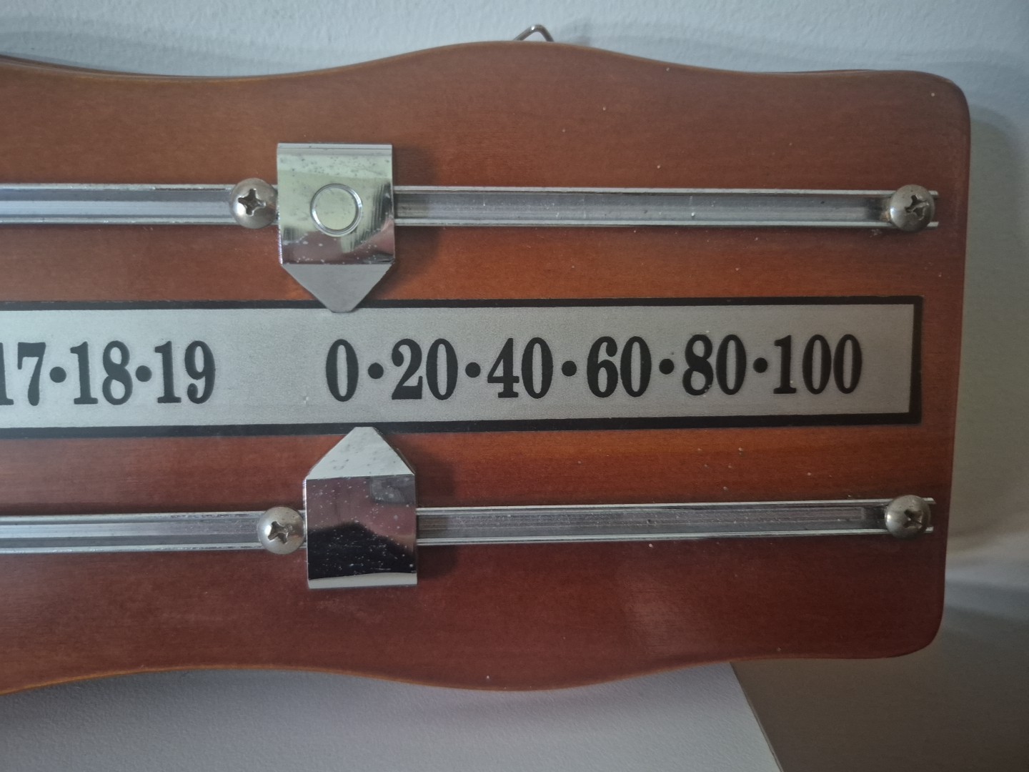 manual 2-track billiards and snooker scoreboard