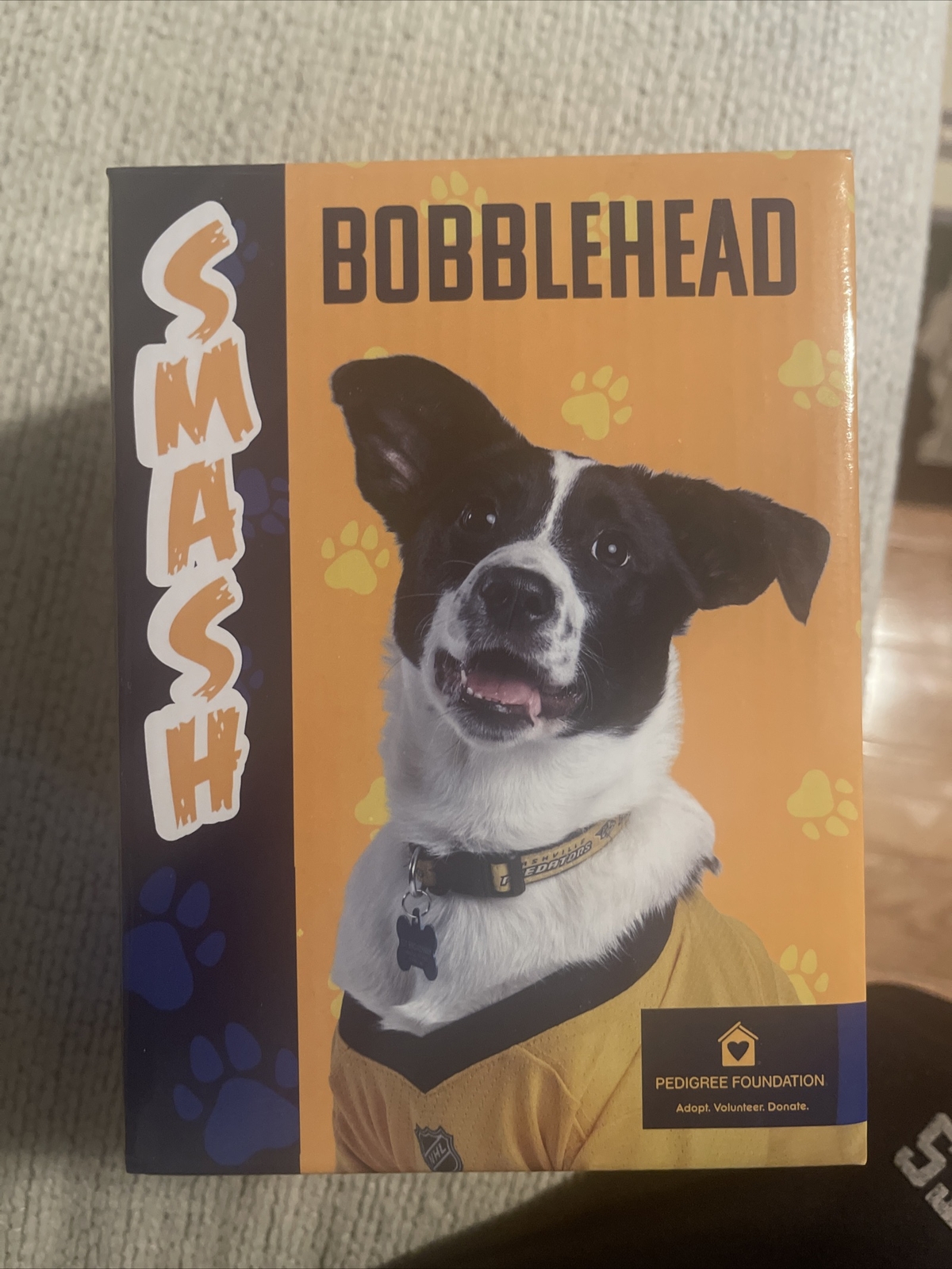 Nashville Predators Smash bobblehead Mascot Dog