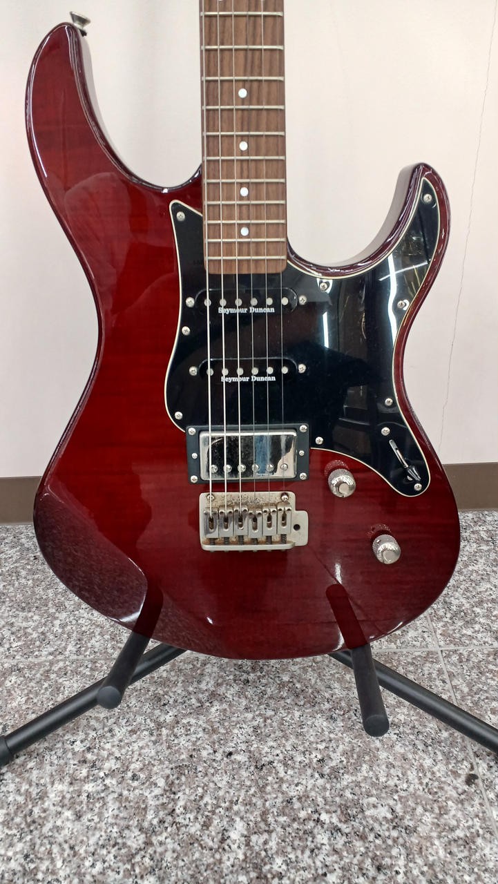 YAMAHA PAC612VⅡFM Electric Guitar-03