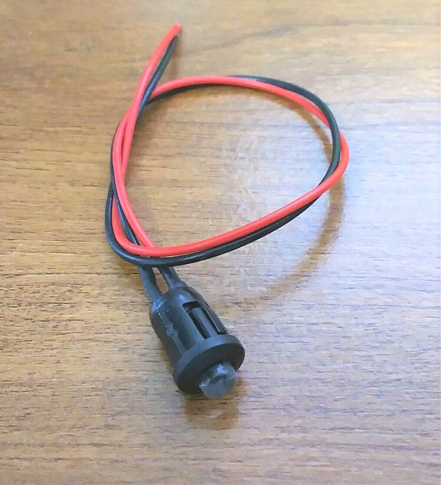 Super Bright BBT 12 volt DC Red LED 3/8" Snap-In Indicator Light