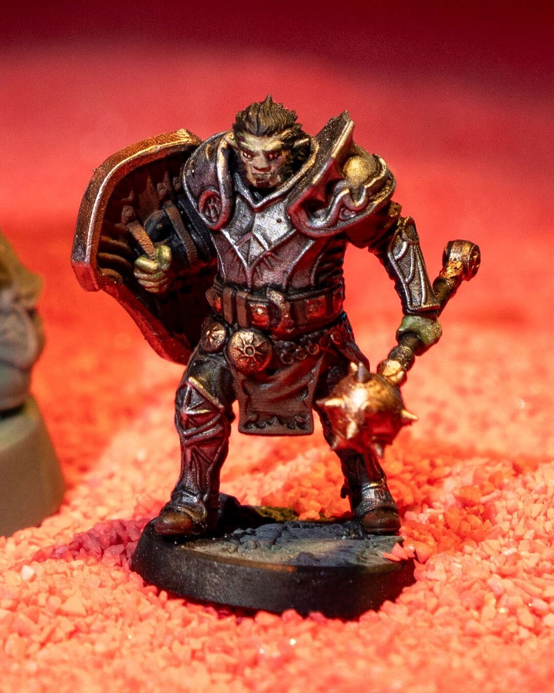 D&D Oloven Sunpride fighter 32mm Scale (unpainted) TTRPG
