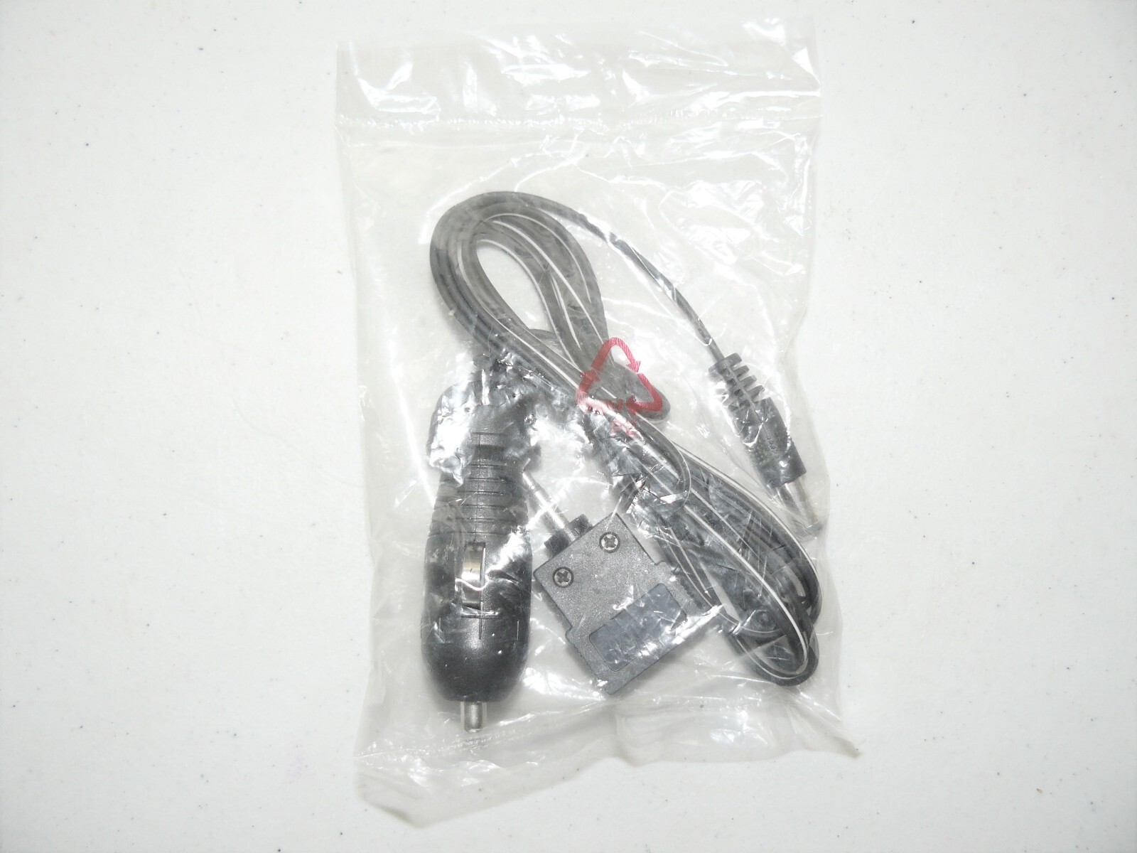 New jWIN Car Auto Boat Adapter For JV-TV1010 TV/Radio FREE SHIPPING!! READ!!