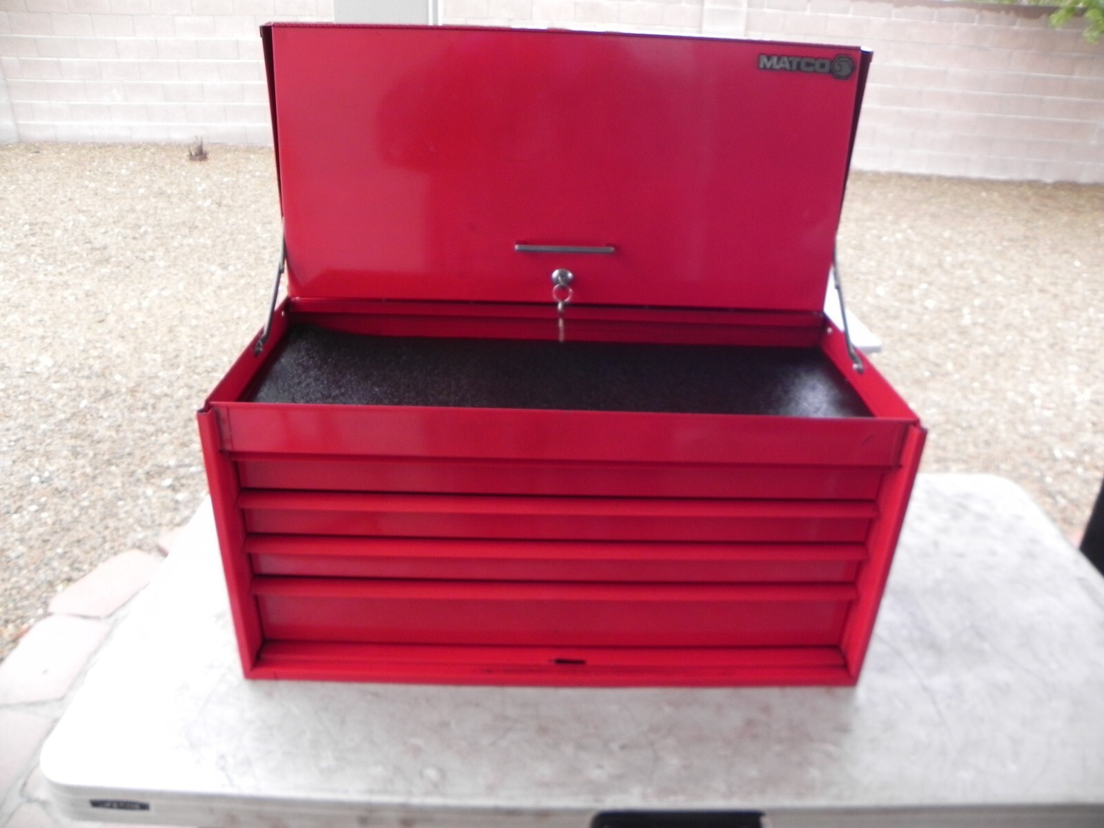 Matco Tools 4 Drawer Heavy Duty Flip Top Chest Fire Red 2 Keys (Super Rare)