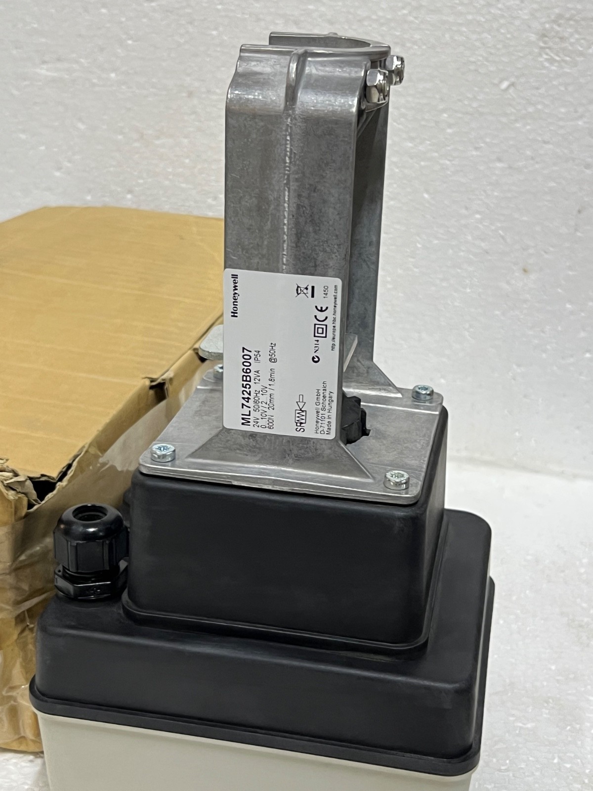 Honeywell ML7425B6007 Pneumatic Actuator