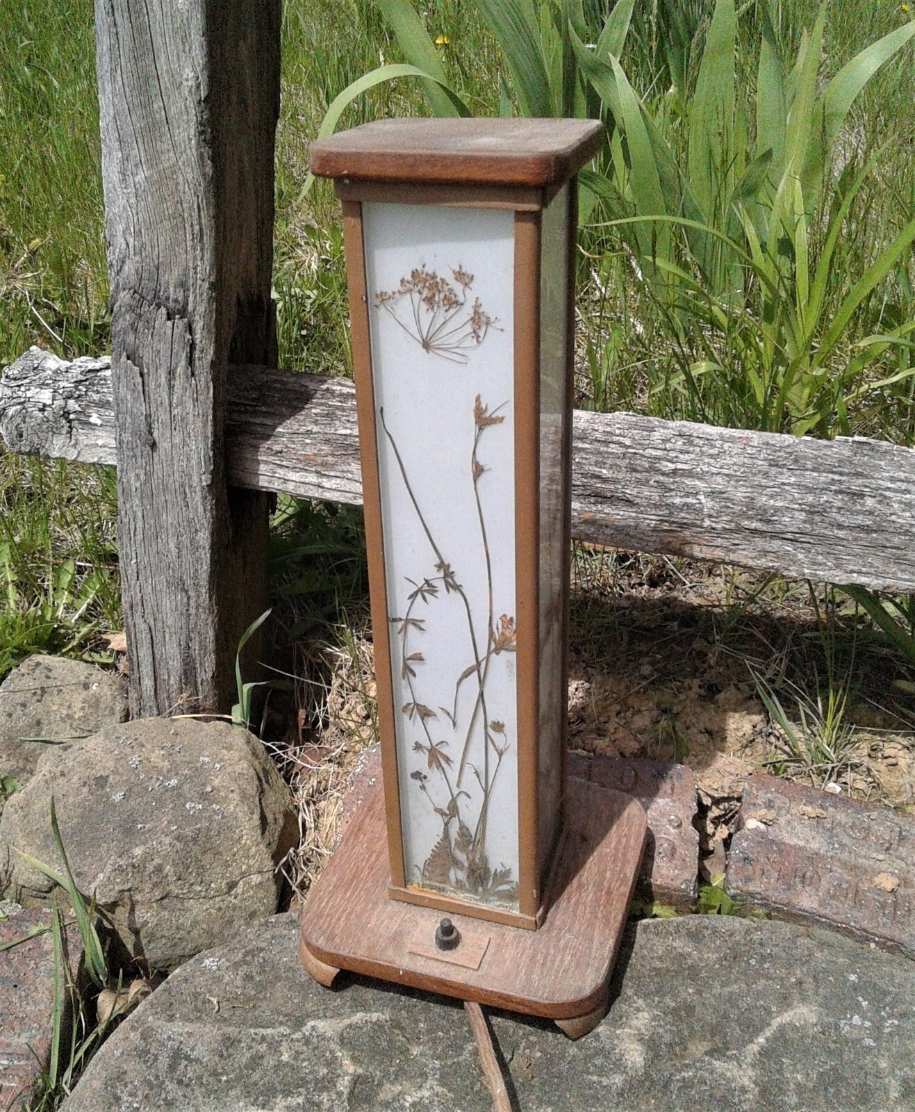 Antique Tall Hand Crafted Wooden Night Light w 4 Glass Panels w Dried Flower