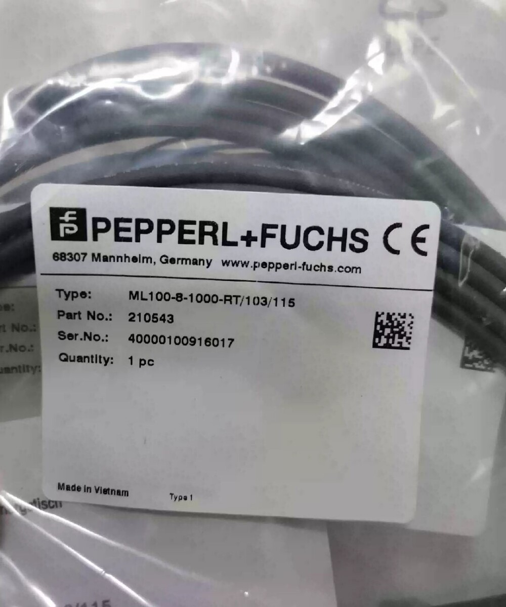 One New Pepperl+Fuchs ML100-8-1000-RT/103/115 Proximity Sensor Fast Shipping