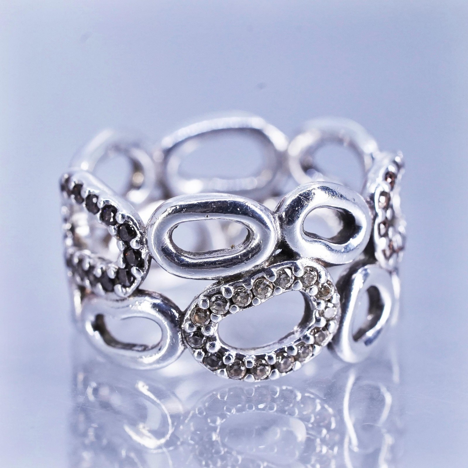 Size 6, vintage ALE Sterling 925 silver entwined ring with cluster cz, band