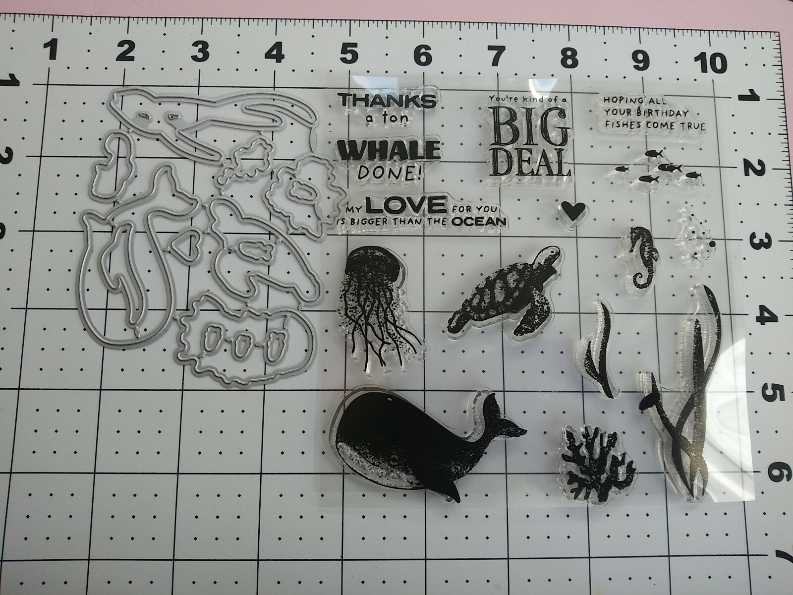Universal Die Cut Tool Thin Metal Acrylic Stamp Jellyfish Sea Turtle Seahorse Wh