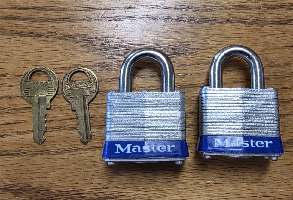 Master Lock No. 3  Keyed Alike Padlocks 2 Locks 2 Keys
