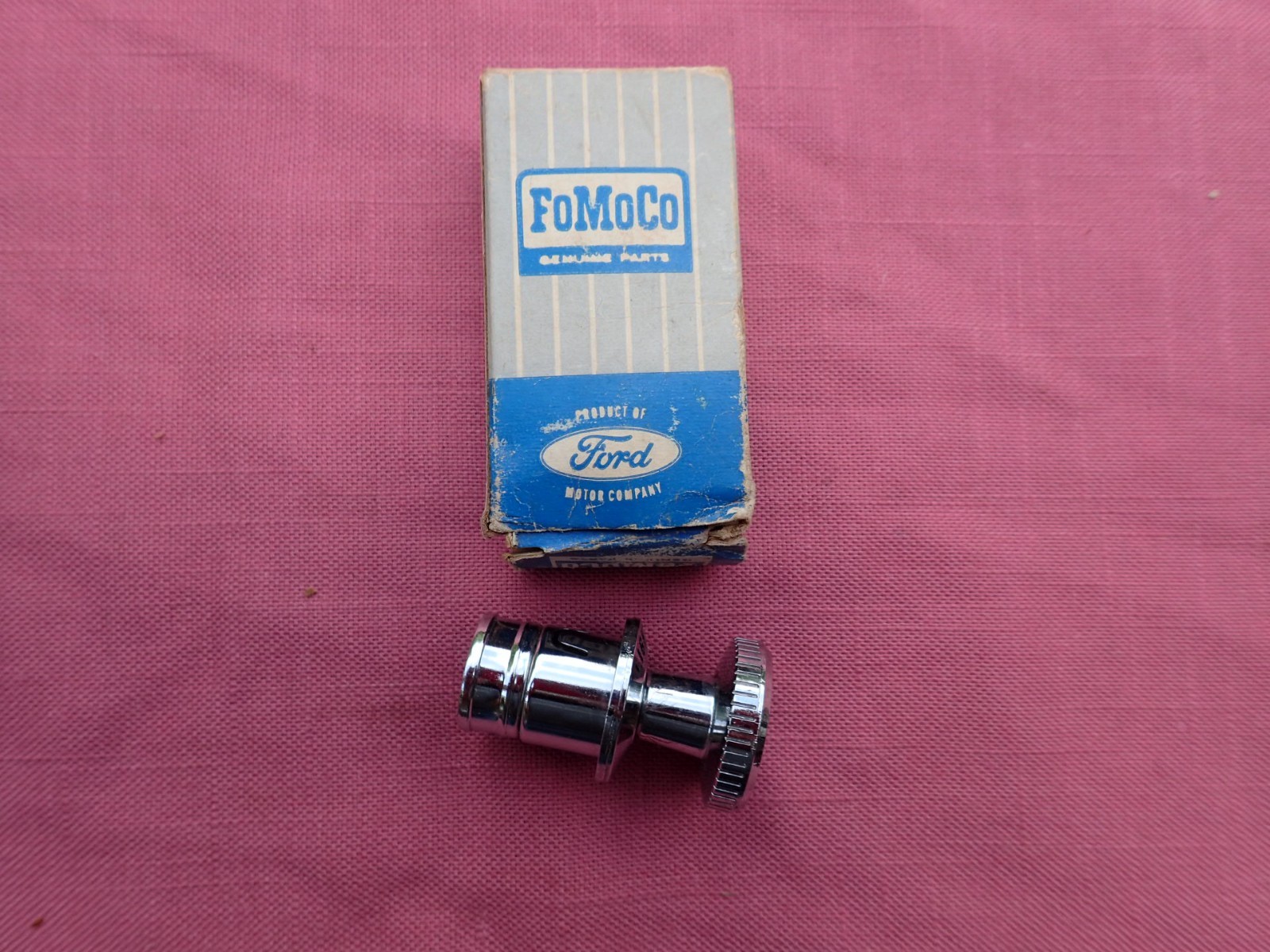 1967-68 Ford Falcon cigarette lighter knob and element assy, NOS! C7DZ-15052-A