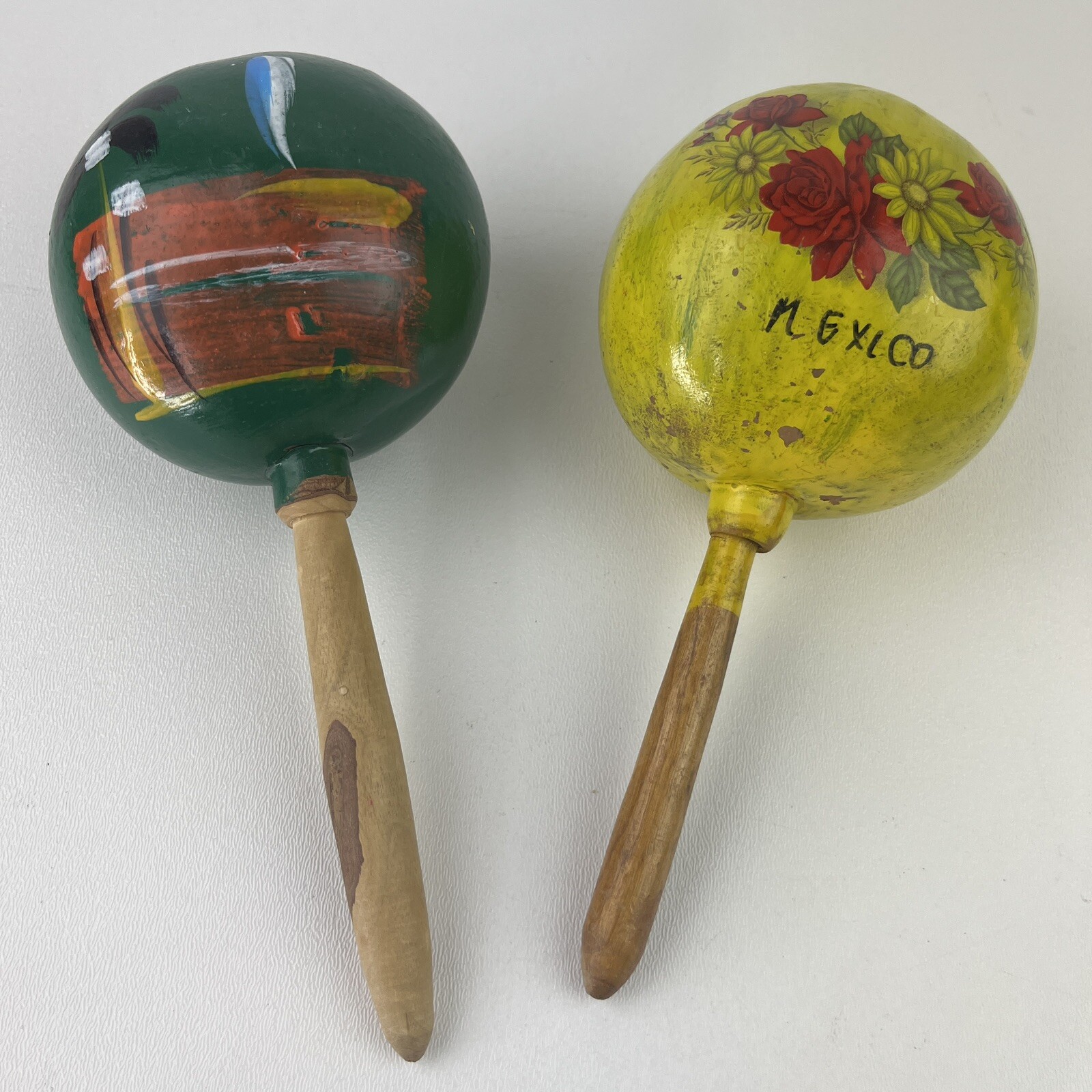 Lot of 2 Vintage Mexican Hand Painted Maracas Made in Mexico Green Yellow 8"