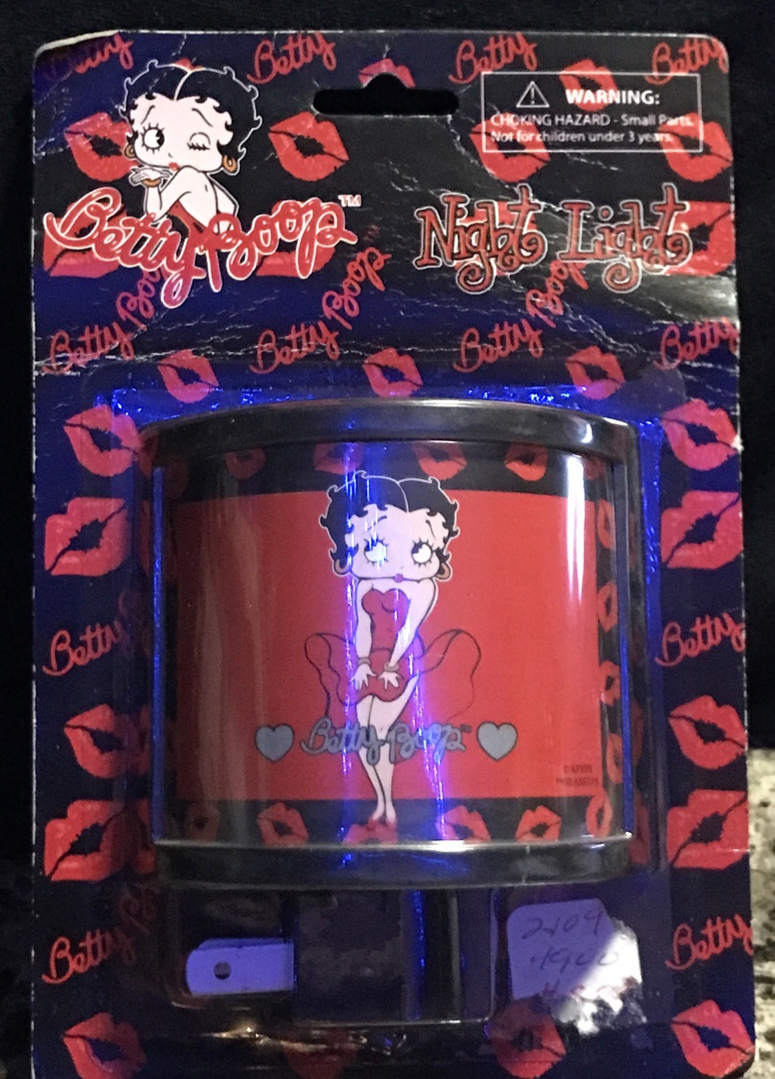 Betty Boop Plug In Night Light - Marilyn Pose - Kisses And Hearts Brand New