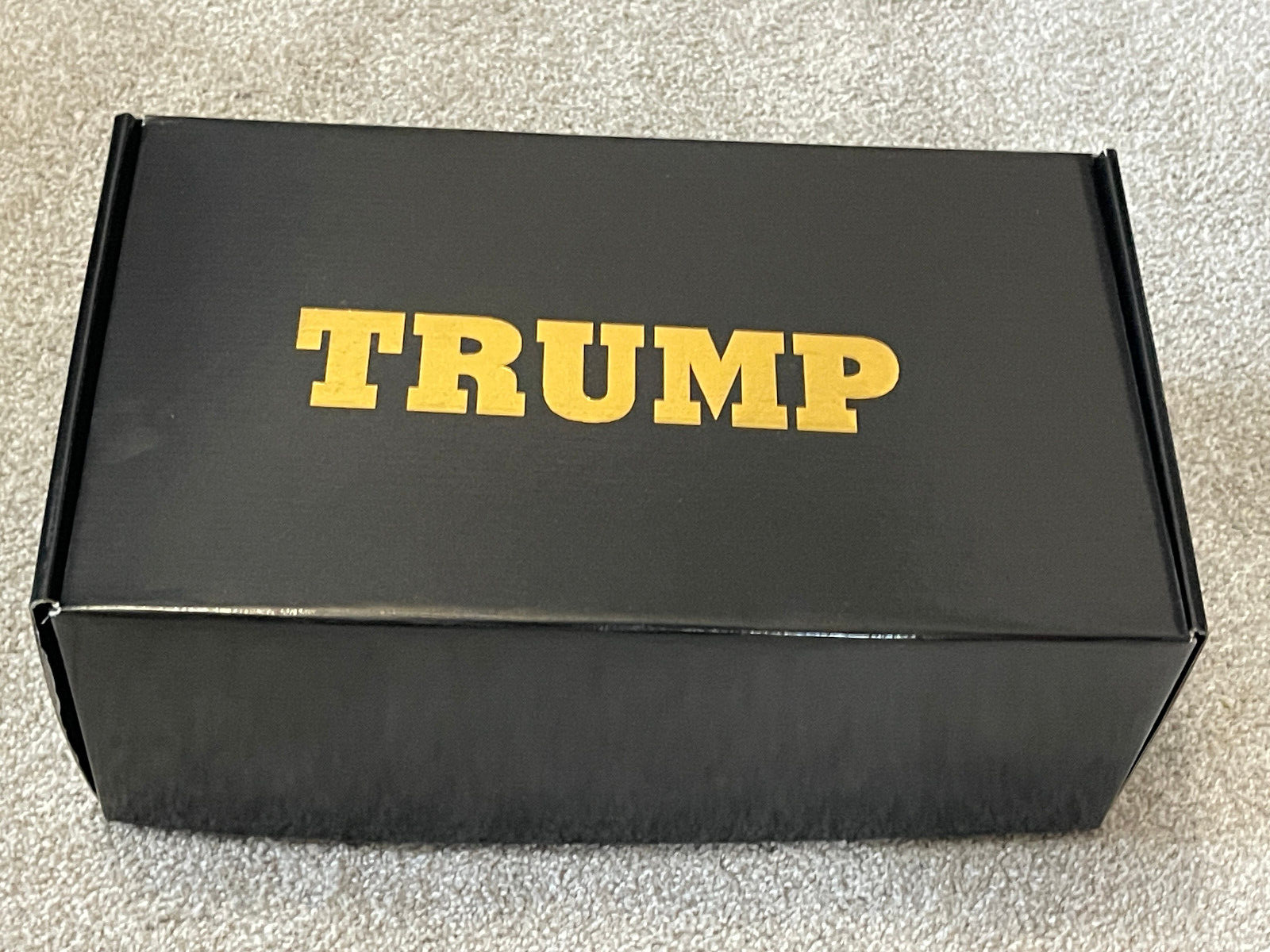 NEW in BOX 2024 Donald Trump POTUS 45 Sneakers Shoes RED Mens 8 Womens 9.5 POTUS