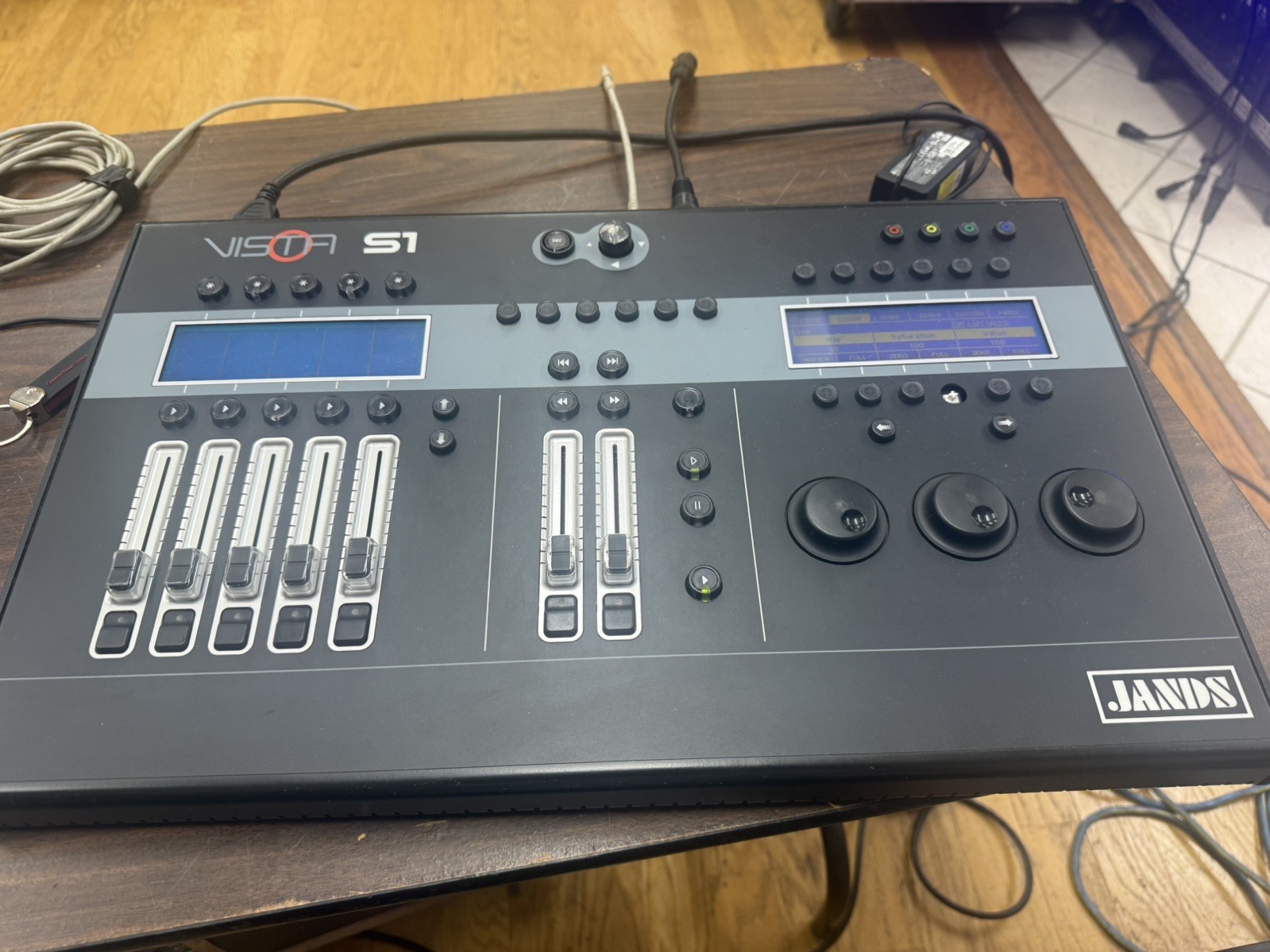 Jands Vista S1 Lighting Control Surface - Black Chroma-Q - Tested & Working