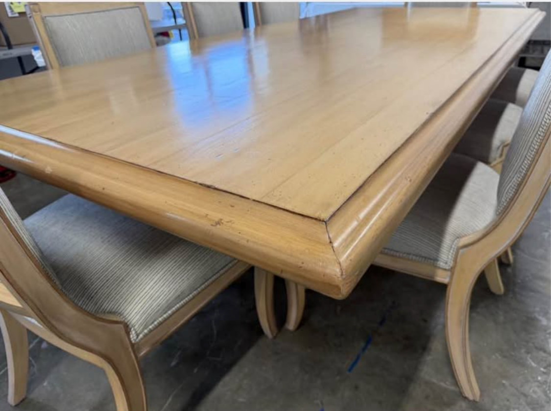 Kreiss kitchen table and chairs