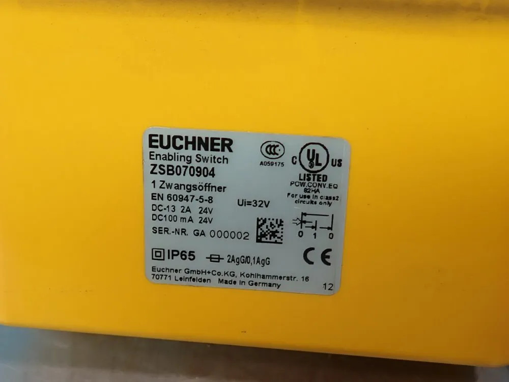 EUCHNER ZSB070904 ENABLING SWITCH 05190222220