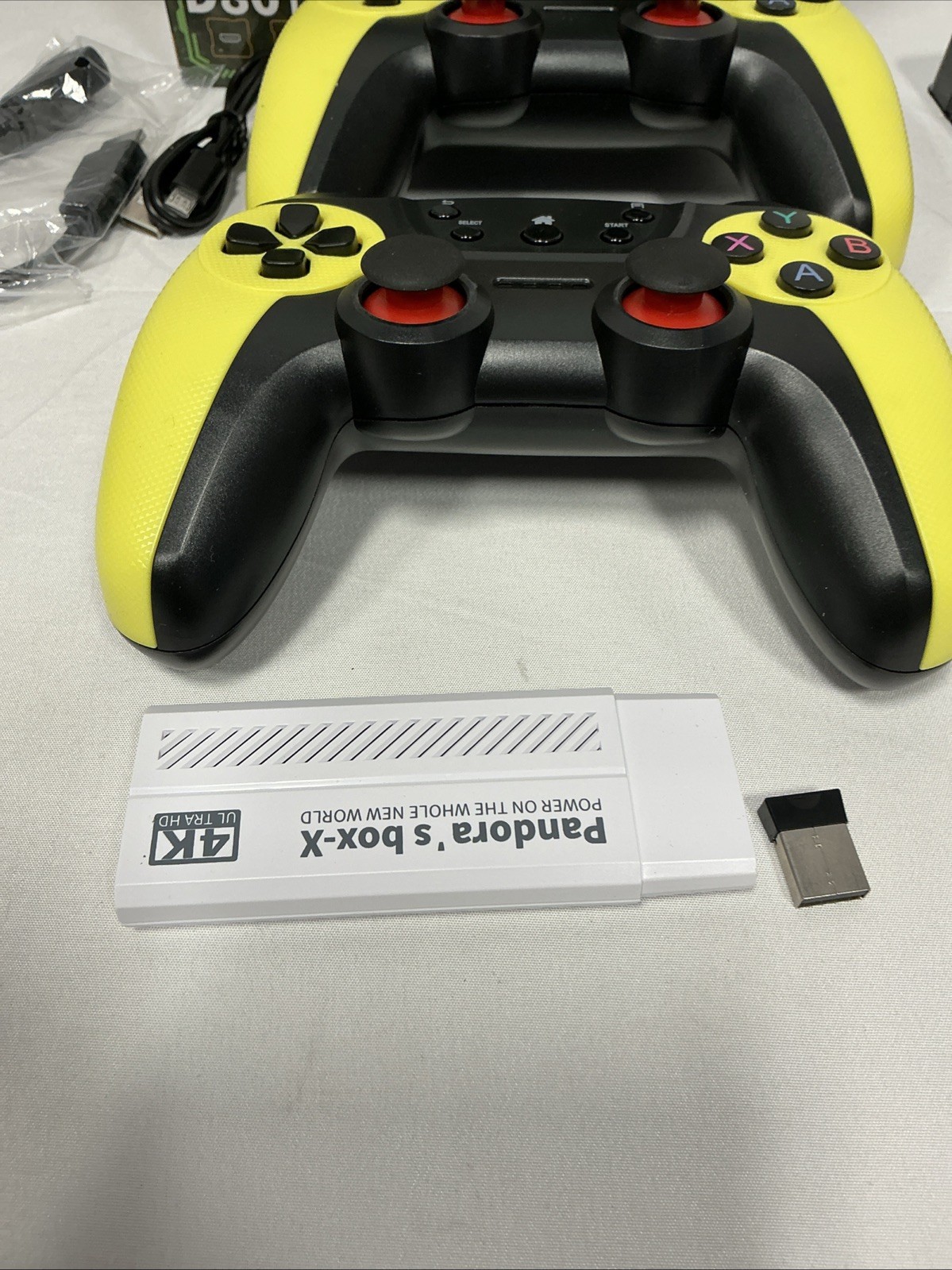 D80 2.4 G Wireless Controller Gamepad
