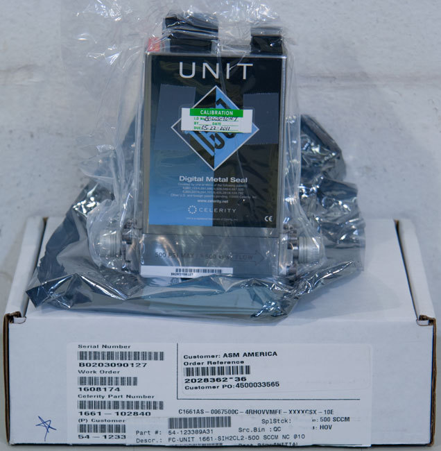 NEW Celerity/Unit UFC-1661 SiH2Cl2 500sccm Mass Flow Controller ASM 54-123389A31