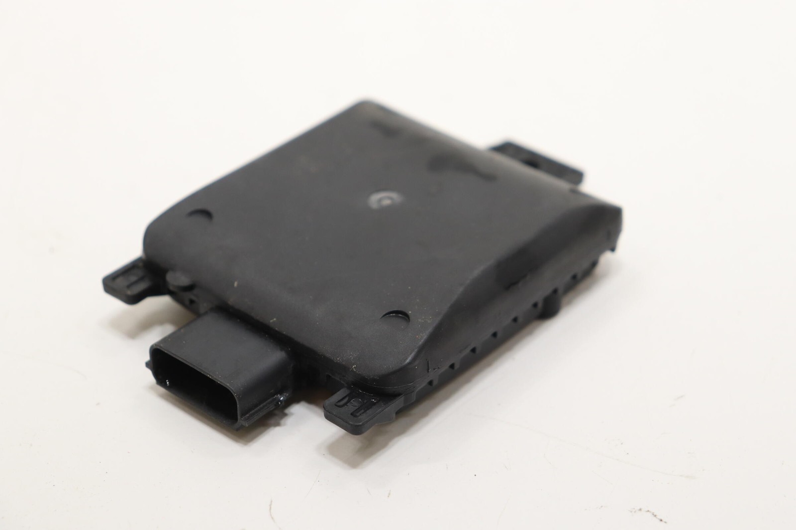 2020 - 2026 CHEVROLET BLAZER REAR RIGHT BLIND SPOT RADAR SENSOR OEM 84729103