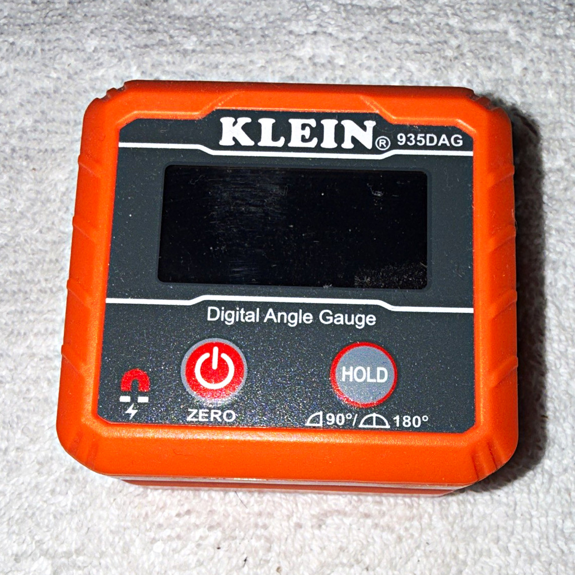 Klein Tools 935DAG Digital Angle Gauge Level Magnetic Hold Function Orange