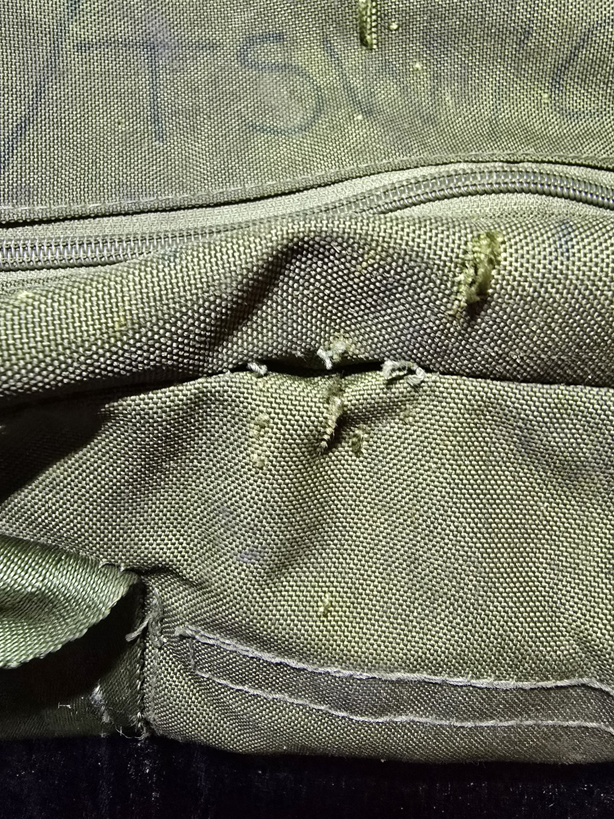 Vintage British Army Issue Hold All Olive Used