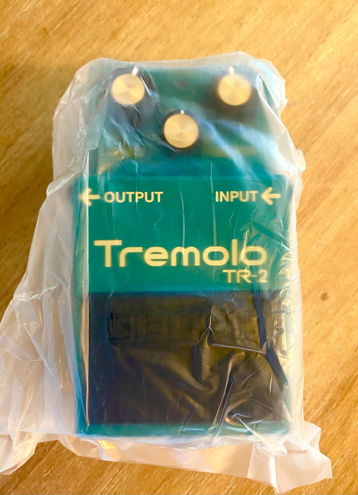 Brand New Boss Tremolo TR-2 Tremolo Guitar Effect Pedal