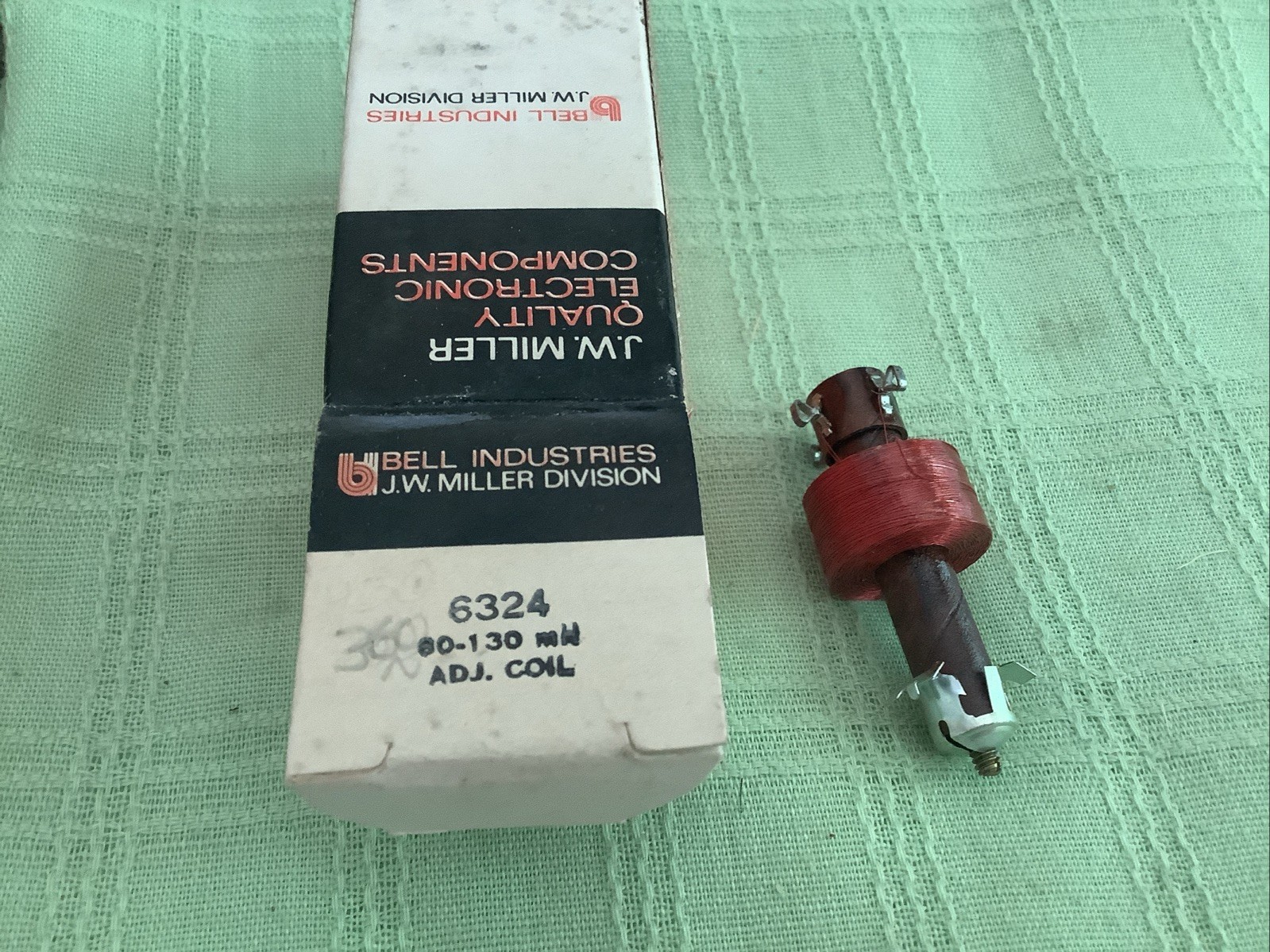 Miller 6324 Adjustable Tapped TV Horizontal Oscillator Coil 60 - 130mH
