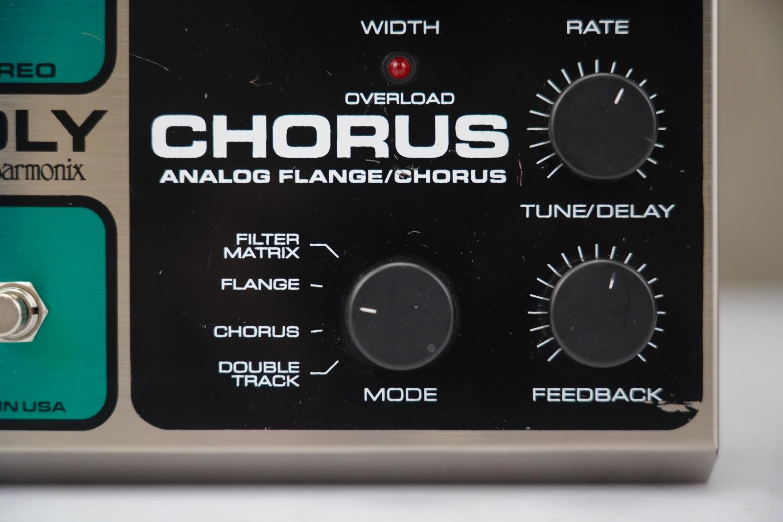 Electro-Harmonix Poly Chorus Analog Flange / Chorus Effects Pedal #58810