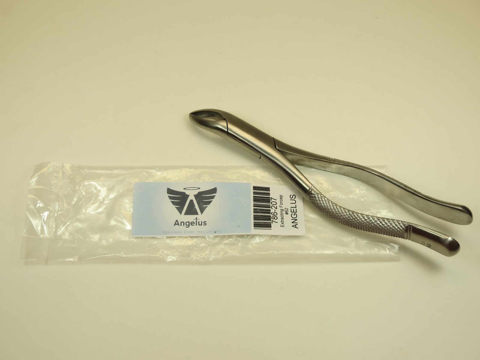 Dental Extracting Forceps No. 62 | 786-207 ANGELUS