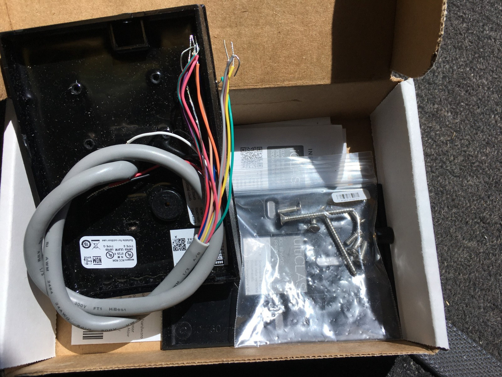 920NTNNEK00000 HID multiCLASS Reader R40E Wall Switch Mount New Assa Abloy
