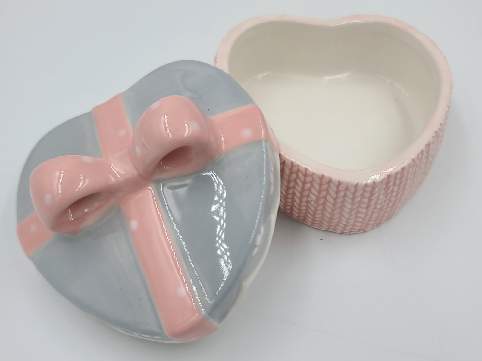 Ceramic Heart Shaped Trinket Box