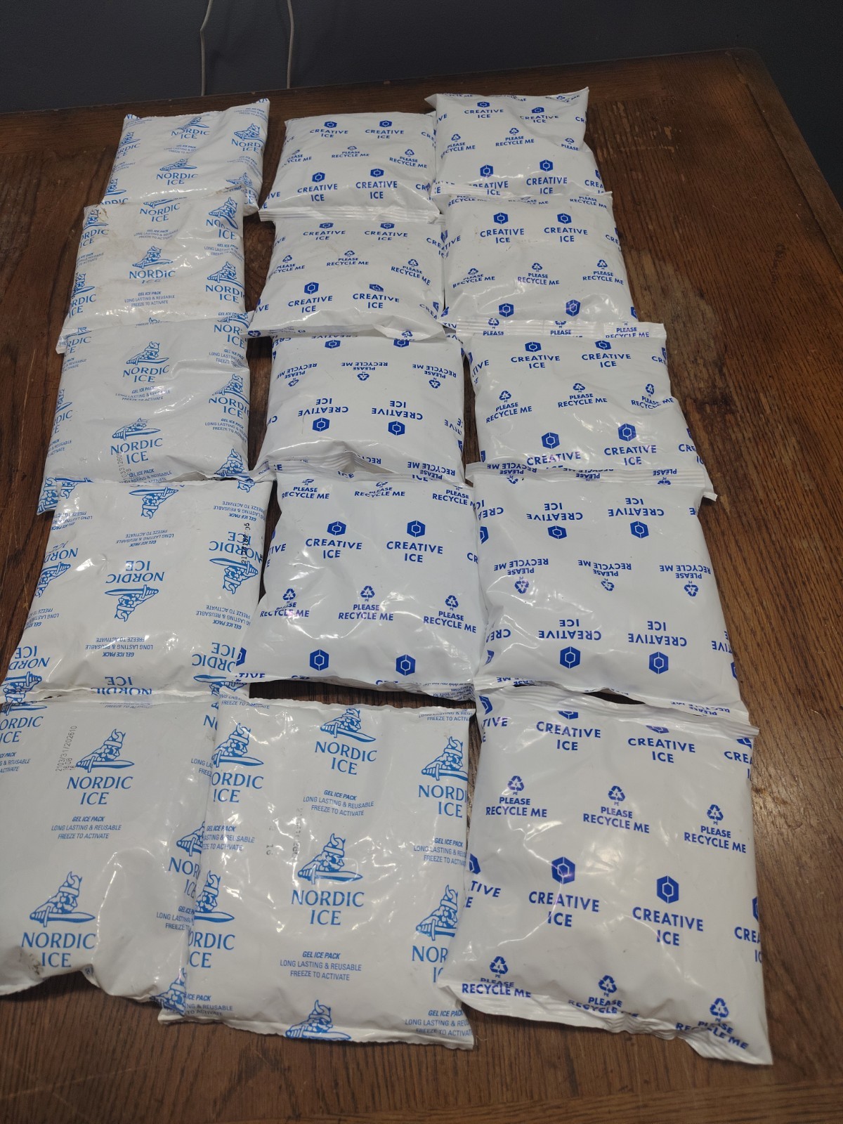 Reusable Small Size 1 Lb Ice Gel Packs 6" W  x 6" H For Coolers Or Cold Press