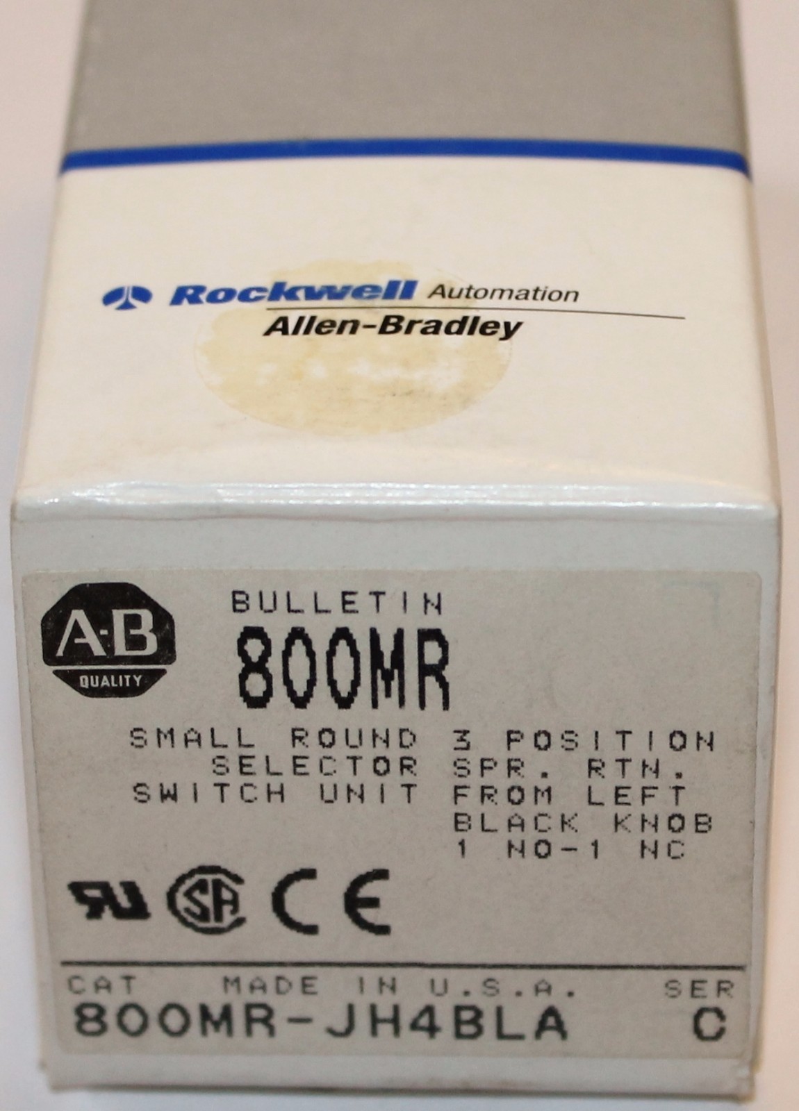 ALLEN BRADLEY 3 Pos Spring Return from Left Small Selector Switch 800MR JH4BLA