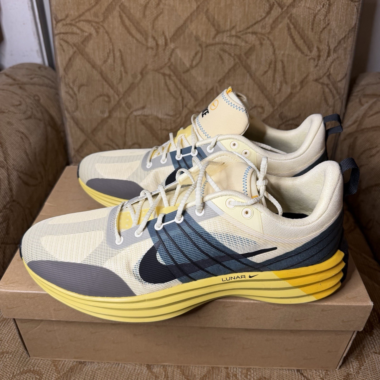 Nike Lunar Roam Khaki Canteen - DV2440-700 Size 13