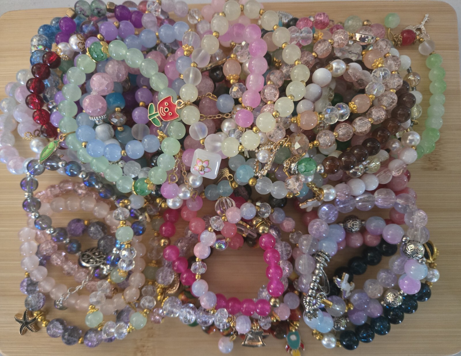 15 Suprize Bags Of Hand Made Glass And Resin Bead Stretch Bracelet