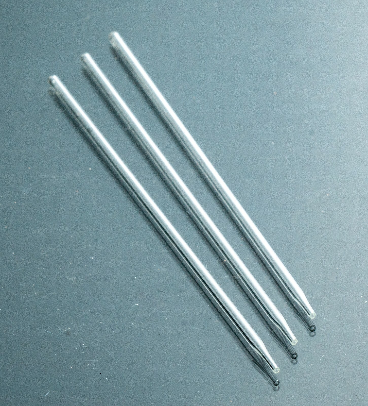 NEW GLASS ASTM D1319 TAPERED END ANALYZER TUBE (100 PK)
