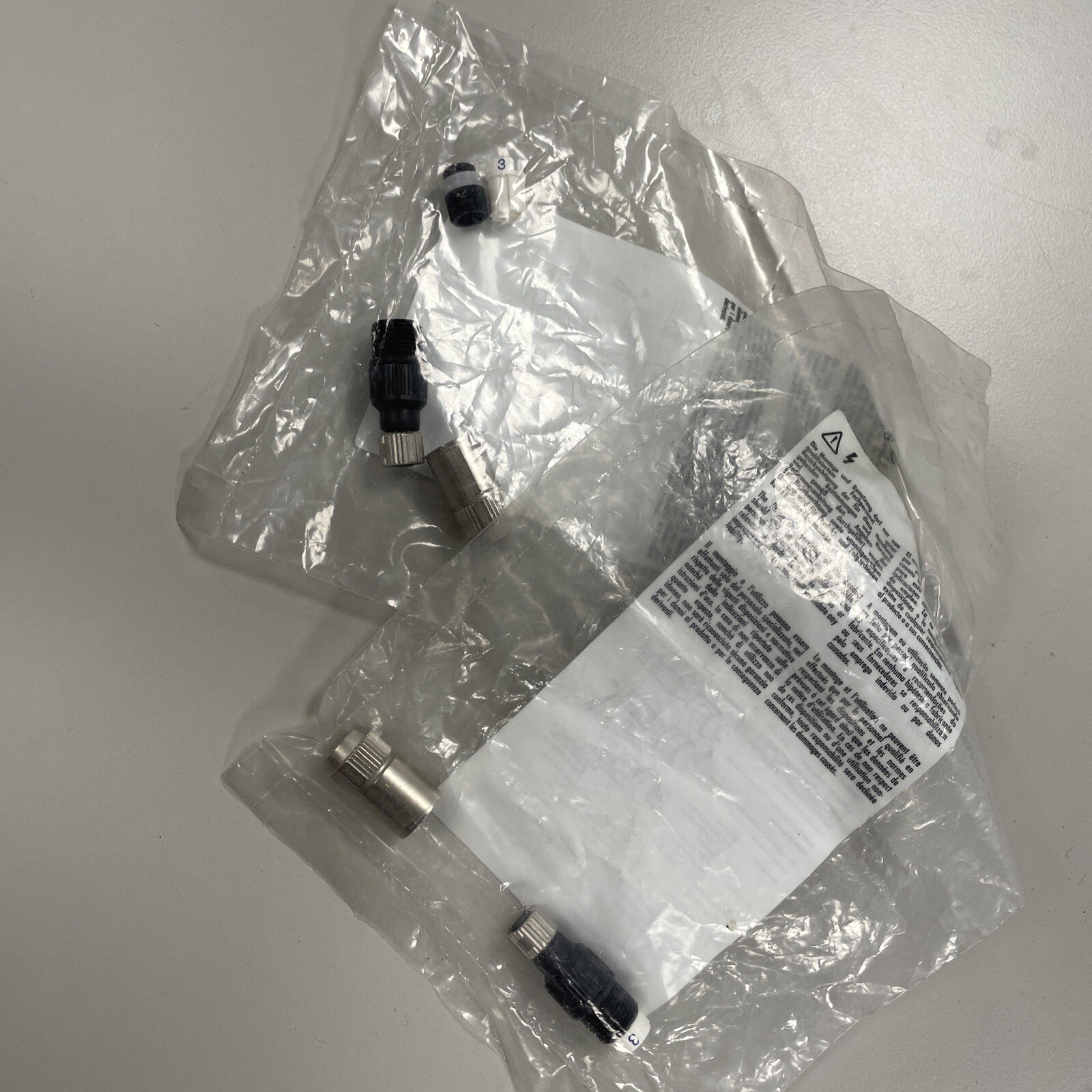 2pcs Connector Murr 7000-08381-0000000 MOSA M8